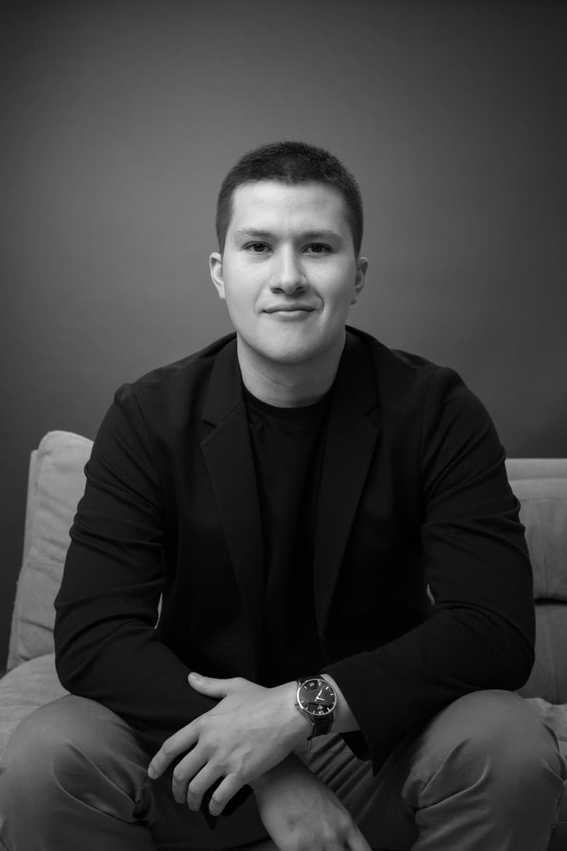 Alejandro Sarmiento, Software Architect · Fundador & CEO · forabi.ai de forabi.ai
